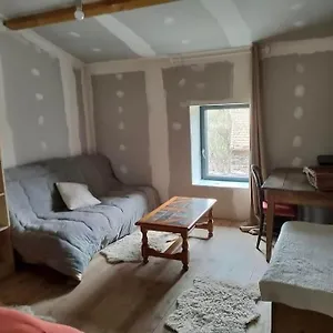  Hébergement de vacances La Roche Paisible